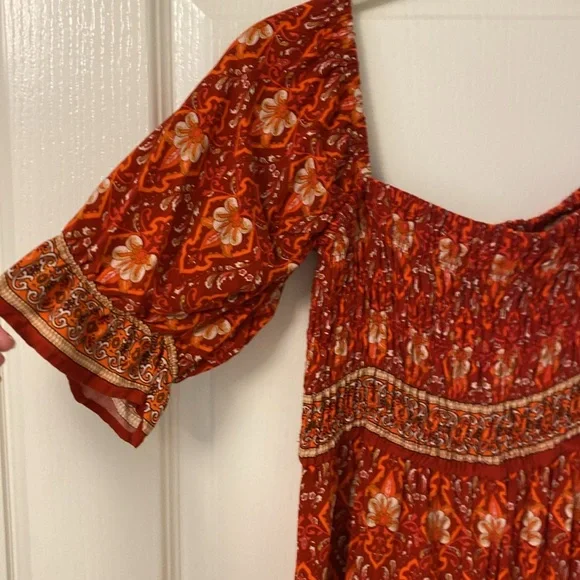 Red floral midi dress - Picture 4 of 6